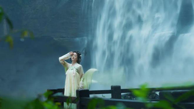 TFboys双人排球